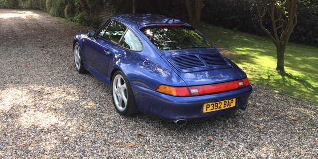 Our favourite car - the Porsche 993 C2S thumbnail 2